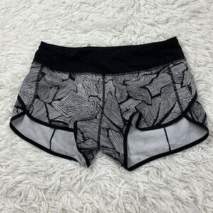 Lululemon Speed Short Dottie Tribe White Black / Black